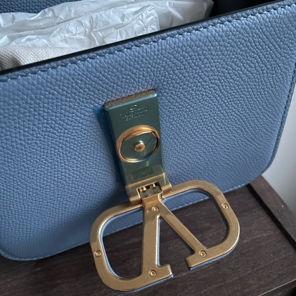 VALENTINO GARAVANI Small VSling Shoulder Bag - Picture 7 of 10